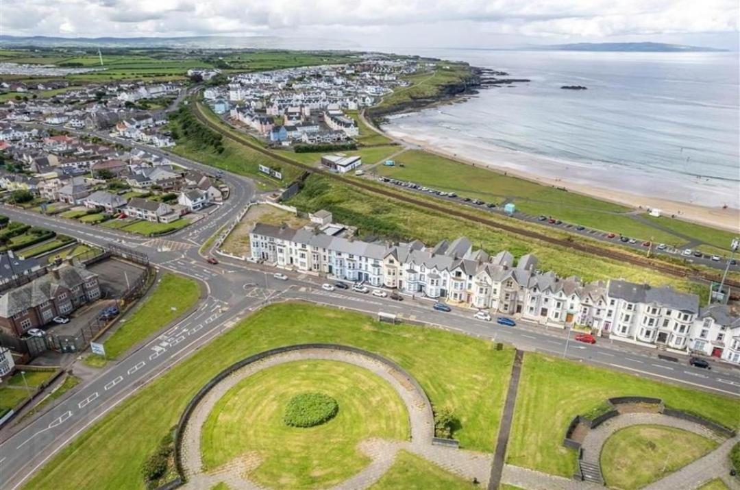1 Dunluce Green - Portrush By The Sea Kültér fotó